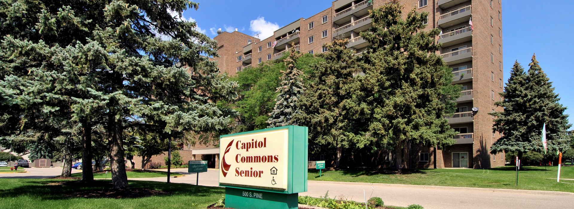 Capitol Commons Senior building and signage